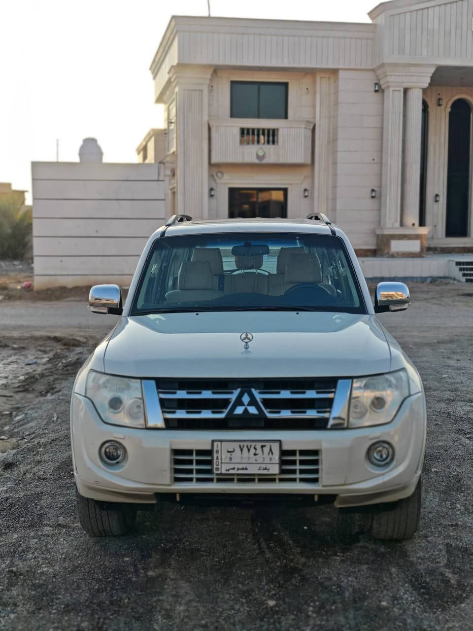 باجيرو 2014 حبتور لون صدفي
فول مواصفات الحبتور اعلى فئة بالباجيرو  
رقم بغداد باسمي تحويل ثاني يوم
سياره كفاله عامة
المواصفات:
فتحه طكتين 
داخل جلد 
كشنات  كهرباء 2
دمامات حبتور 
علامه حبتور 
دبل تحكم ستيرن 3
ويل 17 
لايت هيلوجين اصفر اصلي
زراك لايت 
بكلايت ضبابي
داخل صاج 
ستيرن صاج
7راكب 
فوريل 
مري شفط 
ثلاجة بل جكمجه
قرص جنجر 6 اقرص 
8 ايرباك 
محرك 3500/6
حساس خلفي 
كامرة
اشاير بل مري 
مكان السيارة بغداد
للاستفسار *********** او تساب 

السعر: 200 ورقة وبيها مجال
