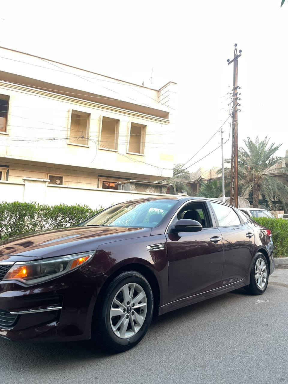 كيا اوبتما وارد امريكي موديل 2016رقم سليمانية باسمي سنويه ل٢٠٢٩ ماشية ١٢٥ حادثها باب سايق وجاملغ خلفي صبغ بدون دواخل بدون ايرباك محرك ٢٤٠٠ مجفت جديد ع ايدي كله اصلي سيارة جاهزة السعر ١٢٢ وبيها مجال بسيط بغداد حي الحسين ت *********** بغداد, العراق
