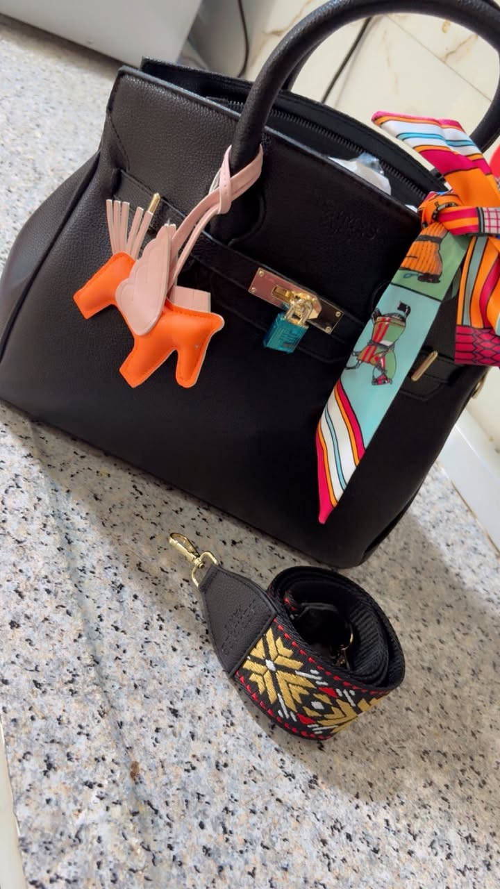 جنطه جديده مامستخدمه ابد حجمها جبير اشبر وكف لبيع سعره 30 وبيها مجال


**إذا كنت صاحب هذا الإعلان وتريد حذفه لأي سبب، رجاءا أرسل رسالة إلى الدعم الفني**