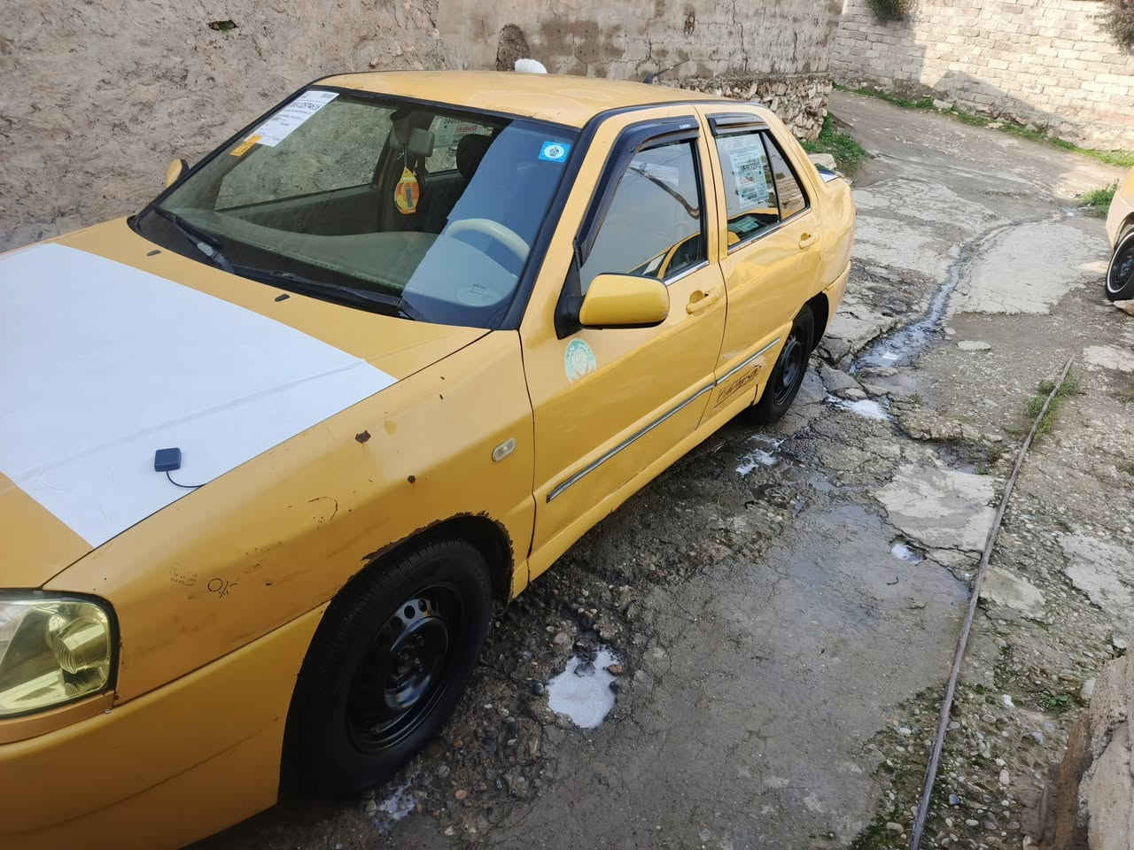 السلام عليكم سياره كوين محوره  محرك وكير كورله  كير توماتيك شرط المحرك والكير الكهربائيات كلها شغاله شاشه اندرويت  مصفره هيئه وغرامات سنويه جديده ٢٨ تنتهي شرط التحويل وكابون شرط مامسجله السعر ٣٢ وبيها مجال بصيط الرقم الهاتف*********** وبي واتساب
