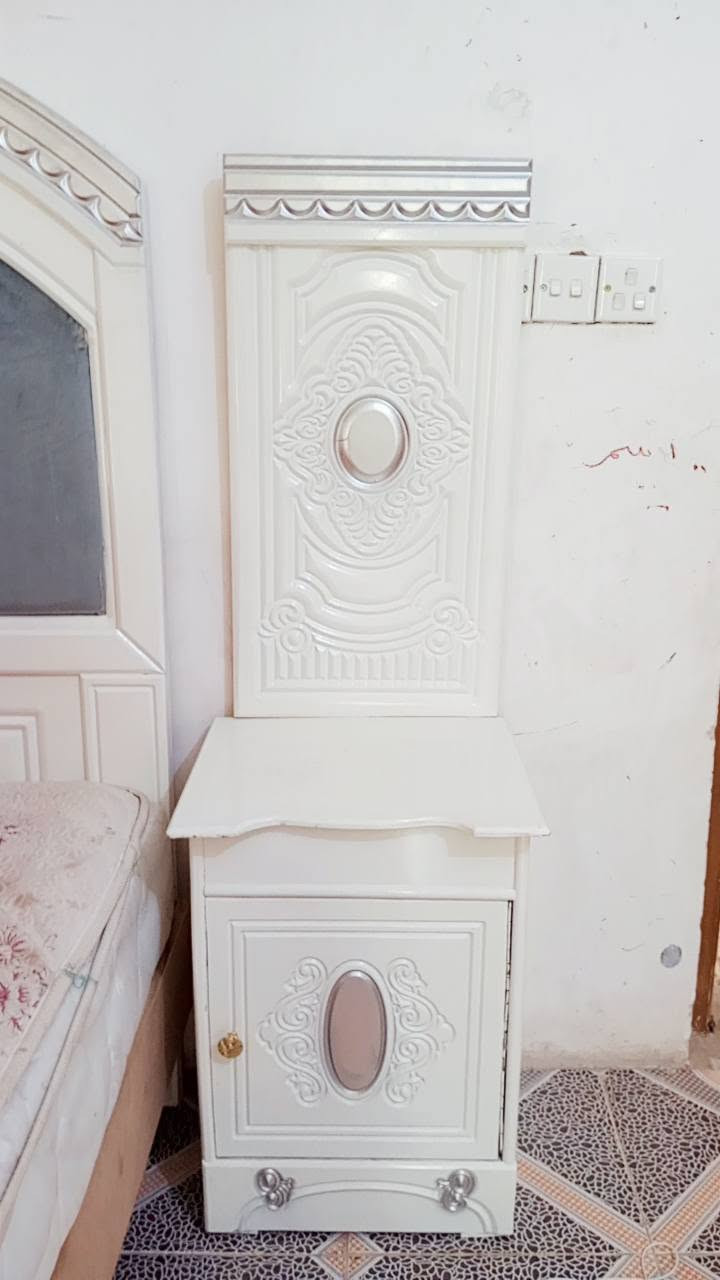 سلام عليكم 
غرفة نوم للبيع عراقيه 9قطع جديده السعر 750بيه مجال بسيط مابيه اي ضرر


**إذا كنت صاحب هذا الإعلان وتريد حذفه لأي سبب، رجاءا أرسل رسالة إلى الدعم الفني**