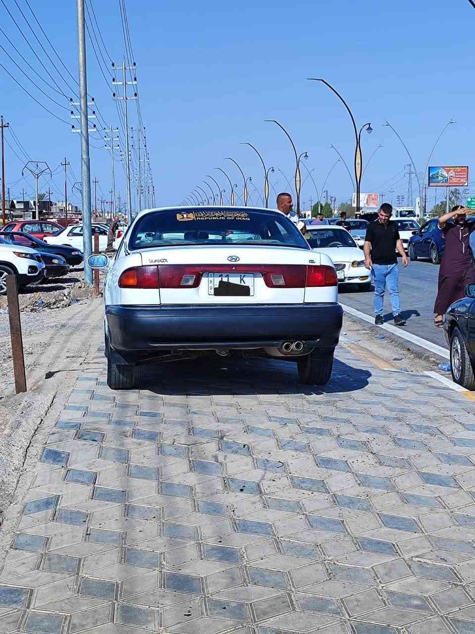 سلام عليكم سيارة للبيع سوناتا تو موديل 1995مكفوله من كلشي صدر محرك كير سنويه بسمي الى 2031هزه جديده رقم بغداد دولي 
سعر 47وبيها مجال قليل 
رقم الهاتف ***********
مكان سياره ديالى الكاطون
ملاحضه فقط غاز تبريد نقص
