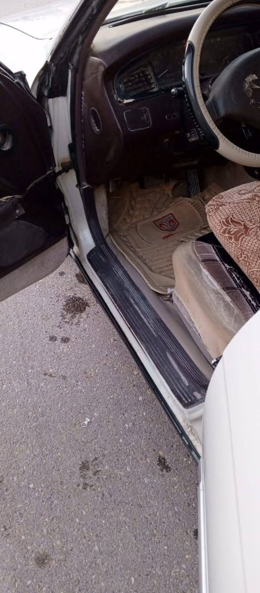 سلام عليكم بطة للبيع مكفولة كص ونقل جثة كير مكينة تخم تاير السيارة موديل 93 مداورثاني يوم سعر 57 قفل سنوية صاقطة تبريد شغال يراد لة ملف فقط بصرة ***********
