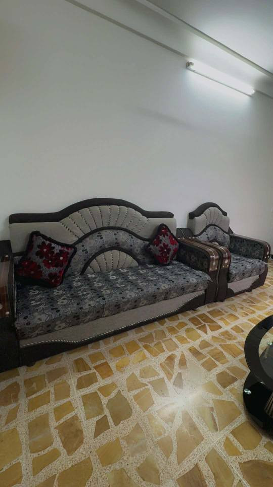 طخم البيع 
خشب ثقيل ما بي أي عيب
قطعتين كبار وحدة وسط واثنين زغار
السعر 300 واذا اقل هم عادي بيع مستعجل
العنوان موصل حي الوحدة
الاستفسار اكثر خاص موصل, نينوى


**إذا كنت صاحب هذا الإعلان وتريد حذفه لأي سبب، رجاءا أرسل رسالة إلى الدعم الفني**