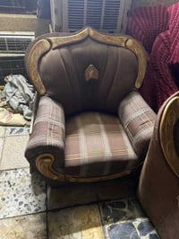 للبيع السعر مناسب حيل تخم ٧ مقعد  نضيف   زاويه ملابس   مراسله واتساب 0...