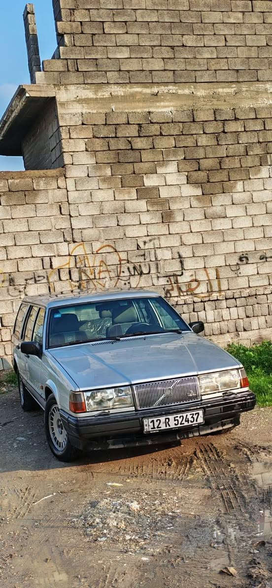 سلام عليكم
فولفو 940 ستيشن 

الكير أوتو 

محرك بلادي كير بلادي 

تبريد شغال ثلج 

صبغ بلادي 

سياره بلاديه ماله بيت

سعر 70 
مكانها موصل الايمن

***********
