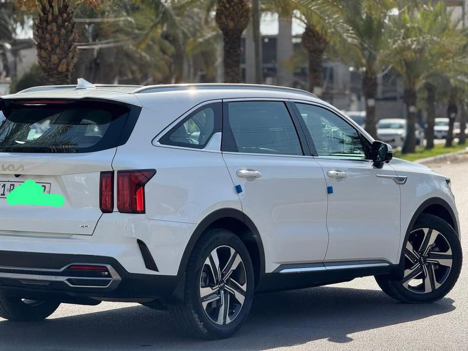 سلام عليكم للبيع 
سورنتو2023 خليجي 4x فول 1 عل 1
اربع كمرات 
_‏‎  مكفوله 
‏‎ ‏‎ماشية 46000 الف  
_‏‎ ‏‎محرك 6 سلندر 7 راكب 
‏‎ رقم (بغداد)  سنوية  بأسمي
‏‎_ بصمة
_‏‎ مري شفط نضام ترحيب
_ ️‏‎كشنات كهربائية
_ ️‏‎شاشة كبيرة
_ ️‏‎كير  8 سرعات 
_ ️‏‎بردات خلفية 
_ ️‏‎لايت ٤ عدسات 
_ ️‏‎حساسات امامي خلفي 
_ ️‏‎جنطة كهرباء شفط حساسات امامي خلفي 
_ ️‏‎جنطة
_ ️‏‎دشبول ليزري
_ ️‏‎تحكم استيرن فول 
_ ️‏‎شفتات استيرن 
_‏‎ تبريد 3 قطع 
_ ️‏‎شاحن وايرليس 
_ ️‏‎نظام منحدرات 
_ ️‏‎سيارة جديدة
بعد مواصفات اخرى  
السعر ٣١$ 
 ️ 
رقم ***********
