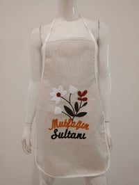 صدرية مطبخ قماش كتان برسمات ورود مطرزة متنوعة ... سعر القطعة (جملة) 3 ...