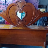 سرير • غرفة نوم • غرفه اخشاب