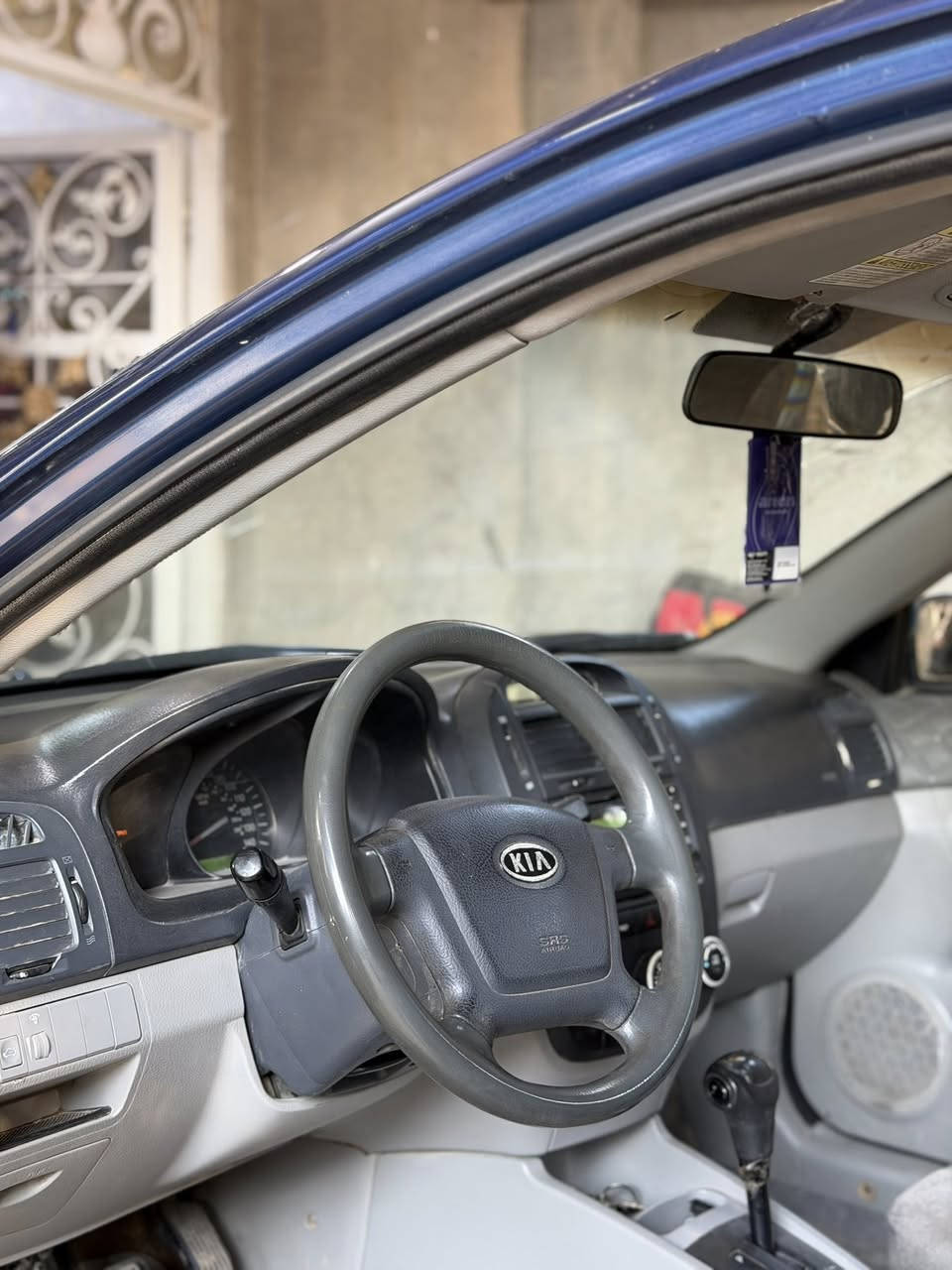 السلام عليكم
كيا سبكترا موديل 2007 مكينه 2000 تبريد شغال كير ومحرك خير من الله بيها صبغ اثر جراد ضربتها جنطه رقم بغداد مشروع وطني السعر 77 وبيها مجال 
مكان السياره بالحله ***********
