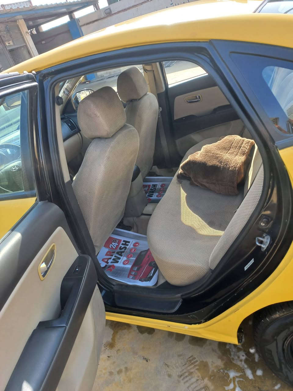 سلام عليكم الانتره مديل 2010رقم بغداد انكليزي هيئه وغرامات مصفرات سياره مكفوله من مكينه تخم تاير جديد صدر جديد تبريد ثلج تدفئه كهربائيات شغاله سياره جاهزه خير من الله بيه بس بنيد مبدل فقط سعر 92مكان سياره بغداد رصافه ***********
