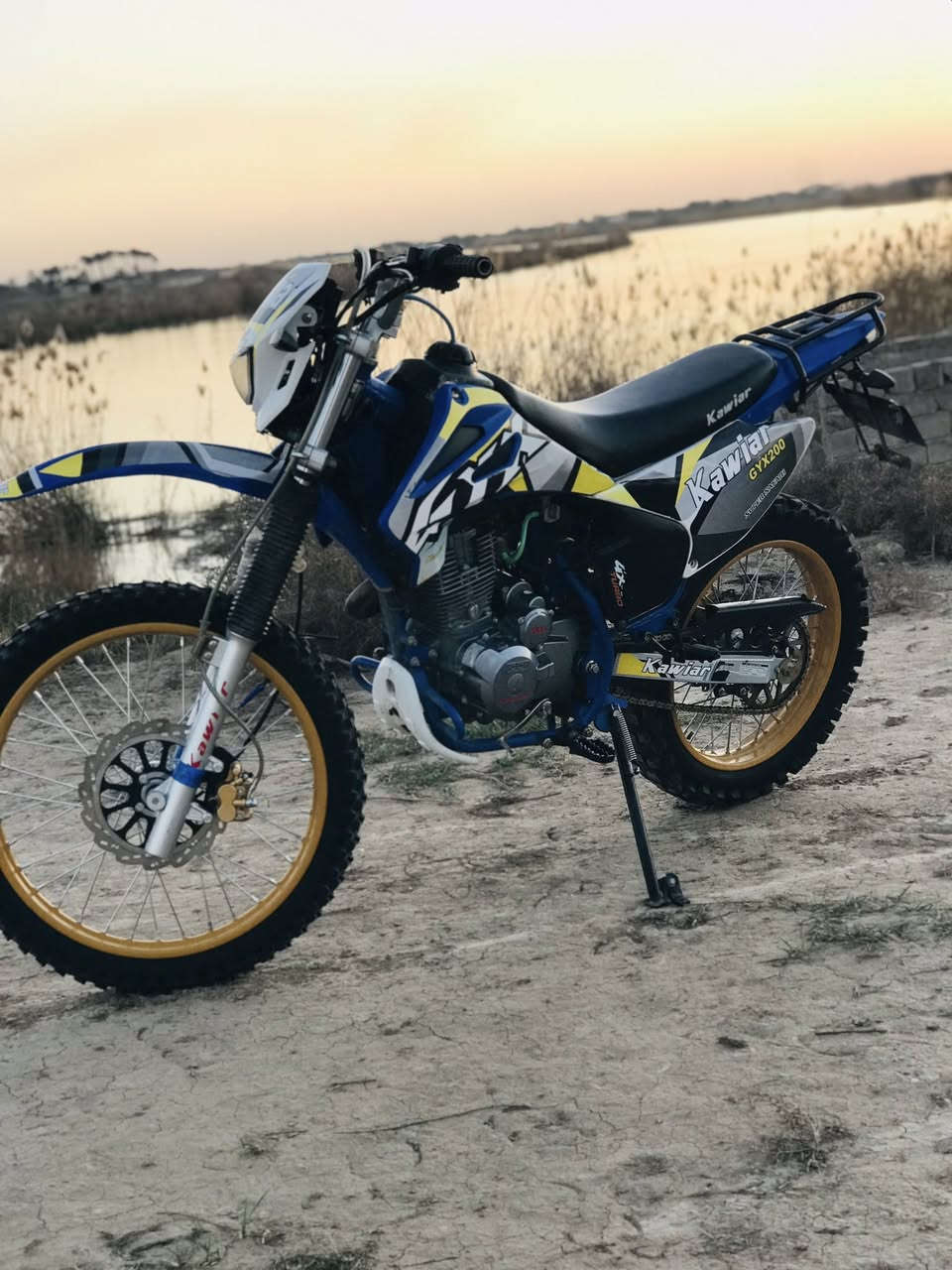 سلام عليكم قفاز للبيع اوراق كامله 😈مراوس حسب القناعه
***********

المو شراي لا يتعبني 🥷🏽
