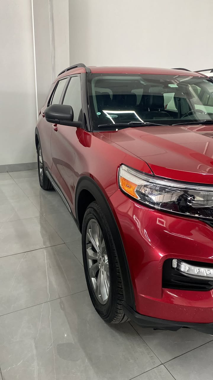 السلام عليكم ورحمة الله 
فورد اكسبلورر 2021 xlt فوول للاخير معروفه موصفاتها فول 
 السياره صبغ فقط دعاميه والسونار مالها مرفق بالمنشور السعر مناسب اتصل وتدلل لللاستفسار اكثر *********** مكان السياره بغداد التاجي
