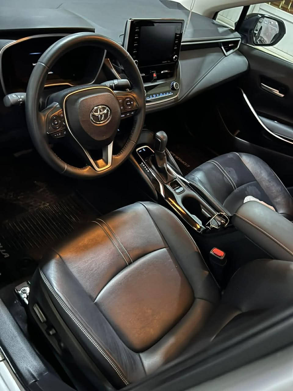 للبيع كورلا واحد ع واحد. ماشيه 120 km      

موديل 2020
 
رقم شمالي (سليمانيه) 

صور الحادث موجود ب صور بدون دواخل 

الموصفات 

كشن جلد💎

عدسه زنون💎

تدفئى وتبريد كشنات💎

رادار امامي خلفي💎

رادار جانبي💎

بصمه💎
 
تحكم سرعه وقياده💎

شاشه كاربلي💎 

وبيه بعد هواي شغلات ماعرفله 

السياره باسمي تحويل ب يعجبك تريد وكاله تريد تحويل 

مكان السياره بغداد المحموديه 

***********

 وات ساب فقط***********
