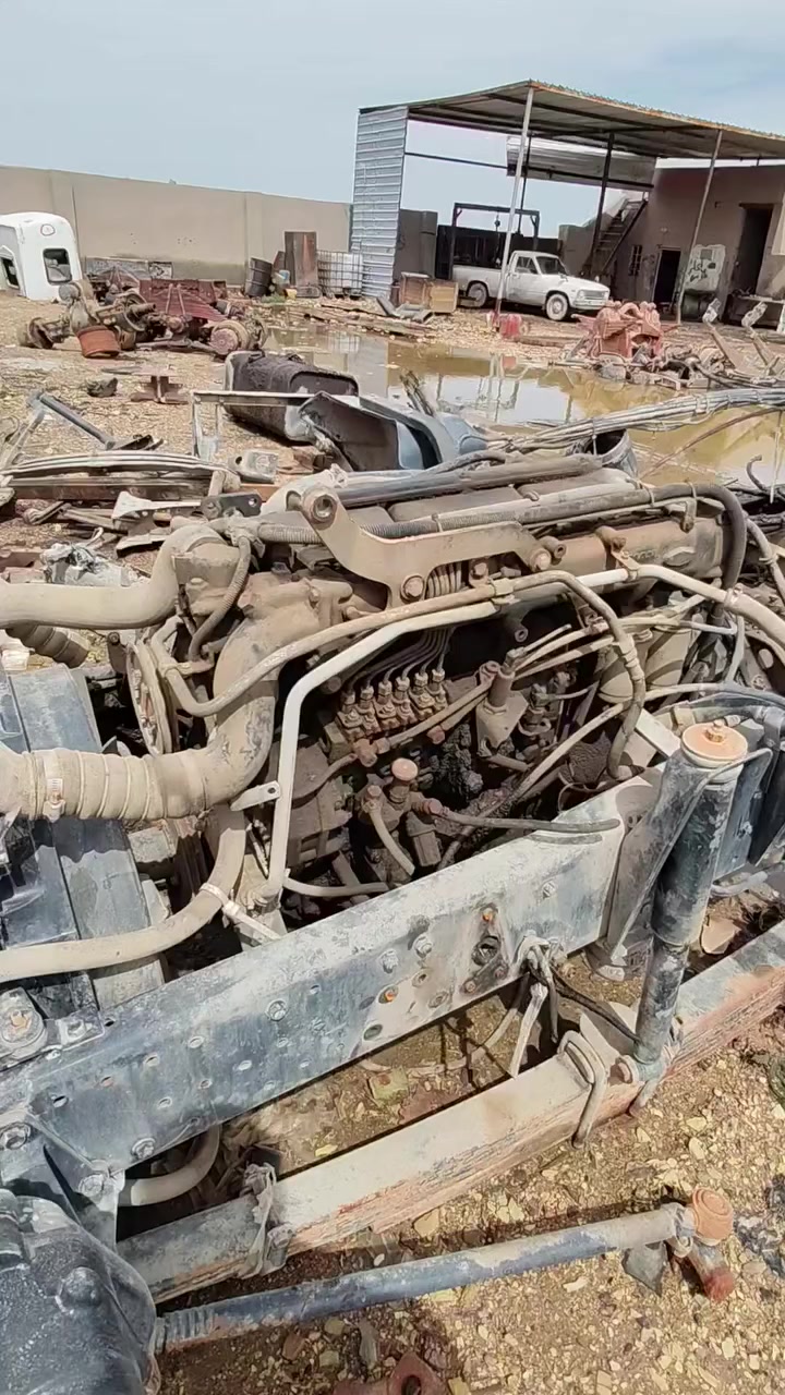 السلام عليكم للبيع مكينة ٦ وكير مال مان  
للاستفسار على الرقم
 ***********
