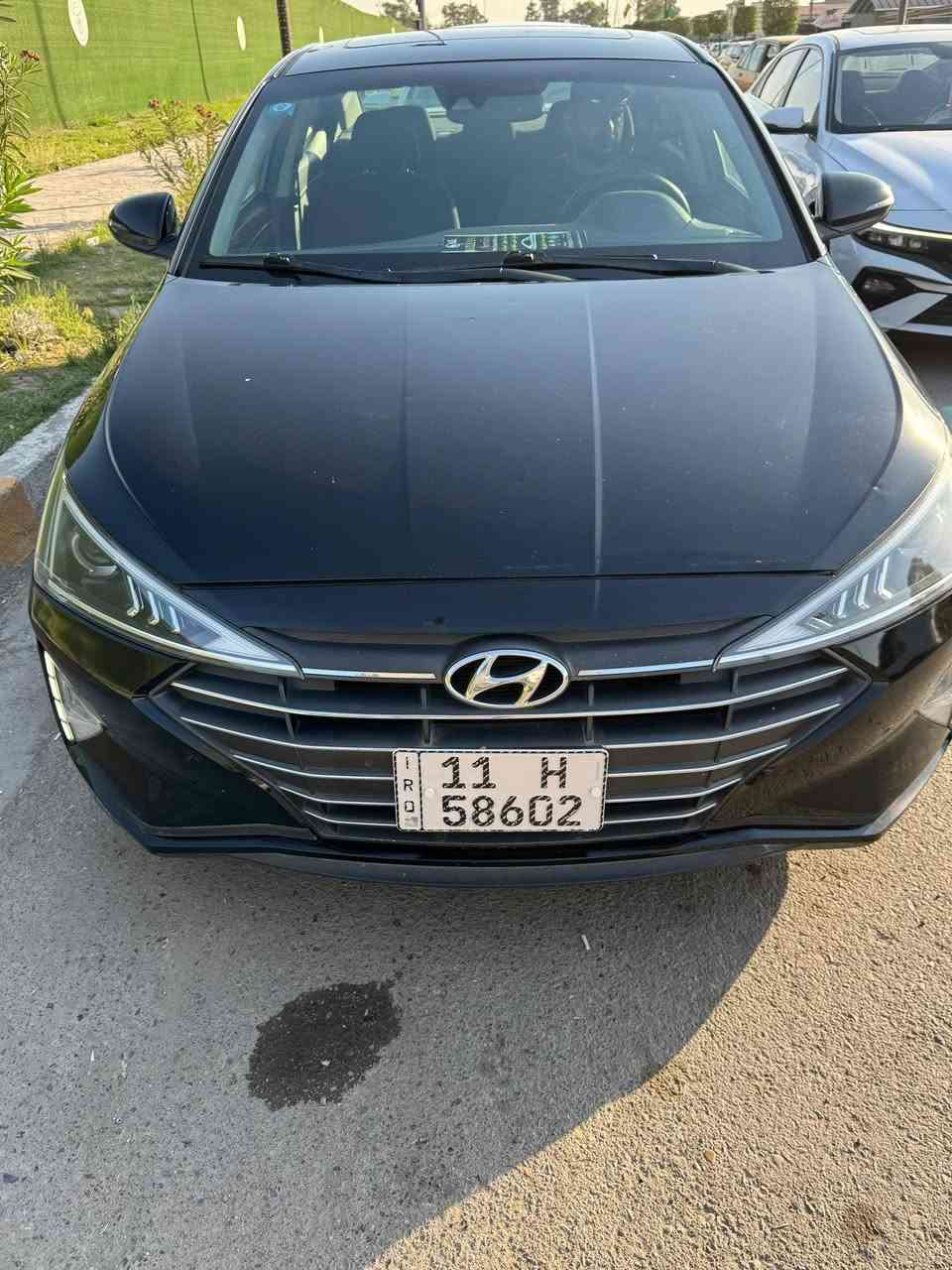 السلام عليكم
النترا2019 
سيارة فول مواصفات  
منزل حادثها بالسونار

السعر 118 $ 
***********
مكان بغداد الطالبية
