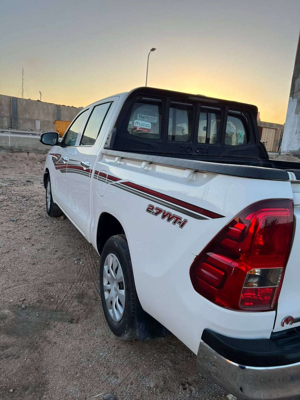 السلام عليكم بيكب فلاونزه موديل 22 للبيع كير عادي رقم شمالي.ماشي 55 كفاله عامه من كل شي السعر 225وبيها مجال العنوان البصرة الزبير تلفون***********
