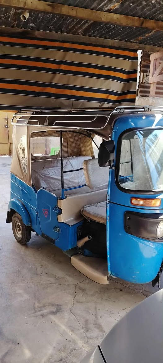 السلام عليكم تكتك مديل21 رقم وسنويه مكينه مجفته شركه قبل سبوع  ناعمه كلش ولبدي بي ضربات شوف العين تجي تكلب وتقتنع
السعر6500
***********
