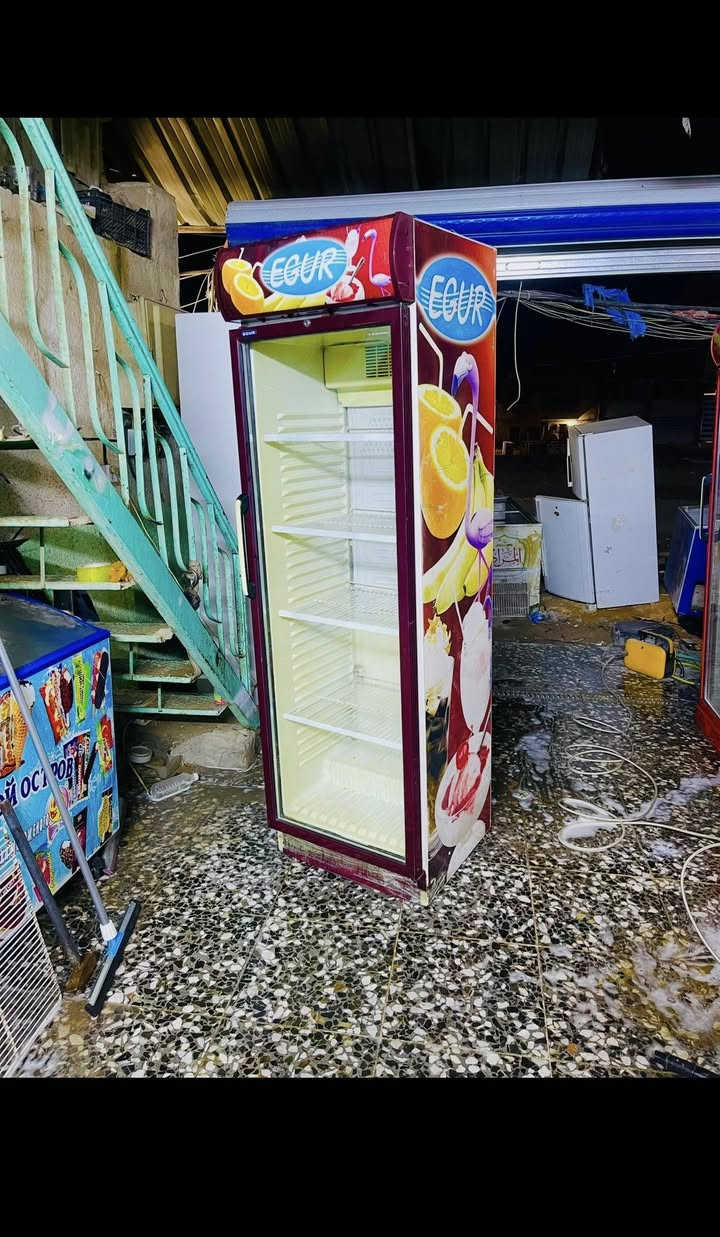 سلام عليكم عارضات عمودية للبيع ايكور تركي الاصلي نضافة فول 💯اخو جديد شرط ضمان شراي يتصل على هذا رقم *********** مكاني بغداد واكو توصيل فقط بغداد 🚚
