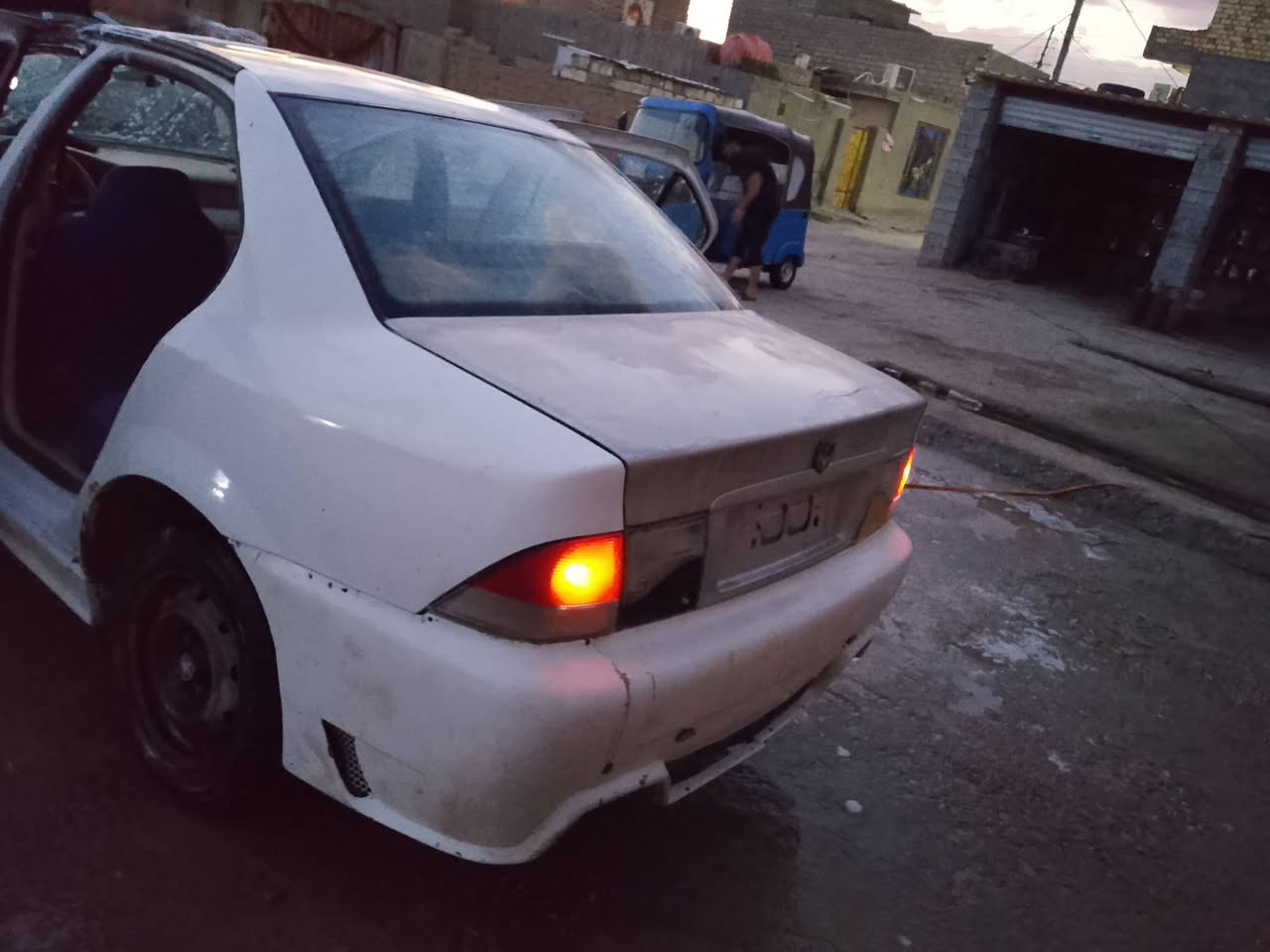 سلام عليكم سمند ١١ سياره خير من الله حدادي تبريد مكينه نضيفه وكير فرنسي سياره نضيفه وخير من. الله بيع او مراوس بكريت وانطي فرق اذا نضيفه سنويه ل٢٨ مداور 
السعر ٢٥ وبيهه مجال ***********
