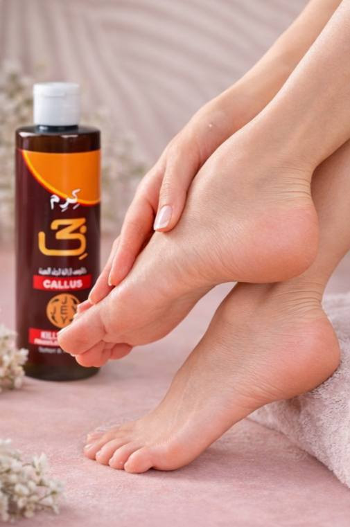 ✨ ودّعي تشققات القدمين وخلي نعومة رجلك تحچي عنج ✨

كريم جي لإزالة الجلد الميت والكالو الحل المثالي لكل وحدة تعاني من:
❌ خشونة القدم
❌ تشققات مزعجة
❌ جلد ميت ومتراكم

💛 ينعم القدمين من أول استعمال
💛 يساعد على إزالة الجلد الميت بسهولة
💛 يرطب ويخلي القدم حرير ولمسة ناعمة
💛 يقضي على 99.9% من الفطريات والبكتيريا

خلي عنايتج بنفسج تبدي من أدق التفاصيل 👣✨
رجول ناعمة = ثقة وجمال أكثر
الحجم الكبير 500ml
المنشأ سوريا الأصلي 🇸🇾


**إذا كنت صاحب هذا الإعلان وتريد حذفه لأي سبب، رجاءا أرسل رسالة إلى الدعم الفني**