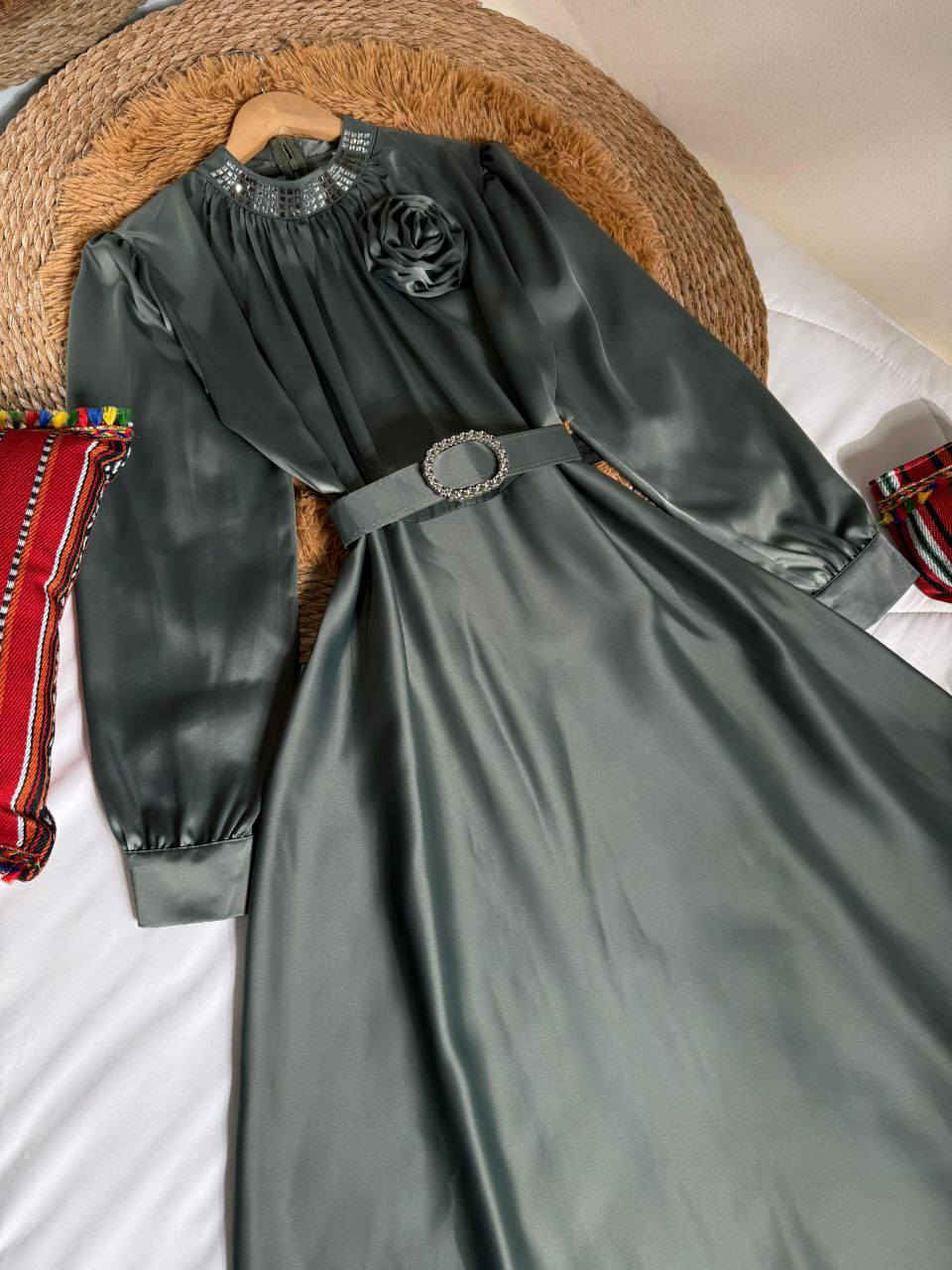 فستان ملكي❤‍🩹

خامة ستن زارا تركي 
38-40-42-44-46 بغداد, العراق


**إذا كنت صاحب هذا الإعلان وتريد حذفه لأي سبب، رجاءا أرسل رسالة إلى الدعم الفني**