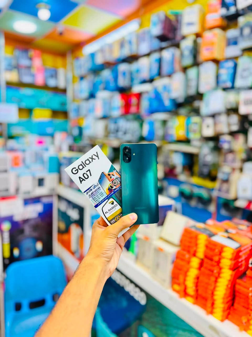 على بركه الله 

متوفر وجبه من شركه SAMSUNG 
بألوان جميله وذاكرات قويه جداً
بأسعار مناسبه وحلوه ♥️

العنوان : ذي قار /قلعه سكر /الشارع الرئيسي/مقابل المقهى الرياضي 

للتواصل :***********
للتواصل :***********

📱 📱📱📱📱📱📱📱📱📱📱
