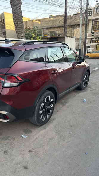 اسلام عليكم اخوان 
للبيع اسبورتج 
مديل :2023 
رقم : بغداد 
مواصفات : فول 1/1 
لون :احمر دم الغزال 
تحويل : ثاني يوم 
حادث : جاملغ امامي حادث امريكا اضافه الى جاملغ الخلفي بغداد نضربت 
السعر :210$ 
للاستفسار اتصلو : ***********
