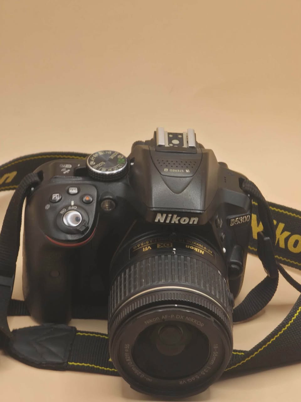نيكون 5300
عدسة 55.18
شاحنة
بطارية
حزام كتف
جنطة
شتر 12k
السعر 300الف سعر نهائي
مكاني ناصريه
متوفر توصيل
للتواصل وتساب او تصال
*********** ناصرية, ذي قار
