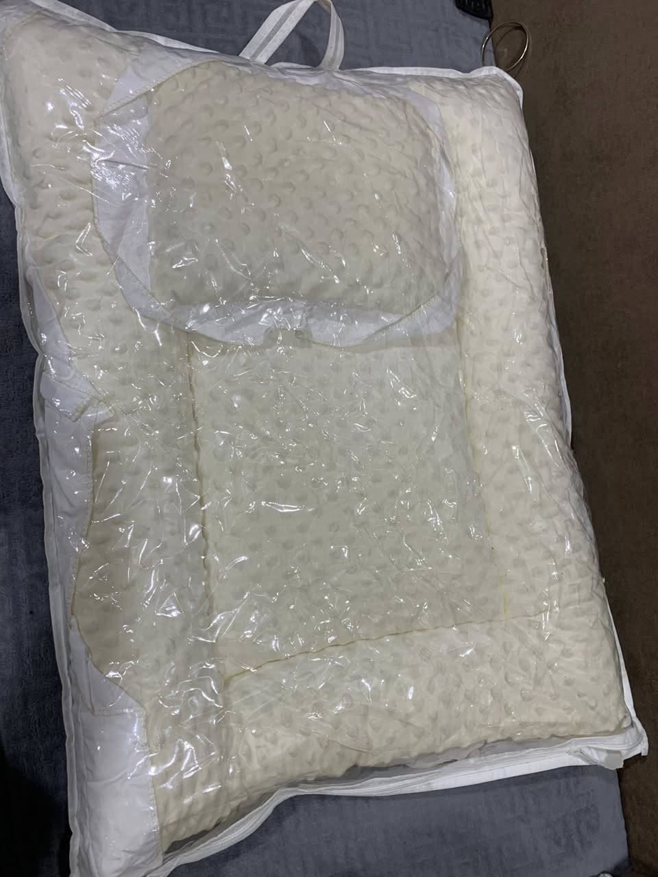 عدي كاروك مامستخدم ابدودوشك جديد هم سعرهم ب 50 الف مكاني نجف


**إذا كنت صاحب هذا الإعلان وتريد حذفه لأي سبب، رجاءا أرسل رسالة إلى الدعم الفني**