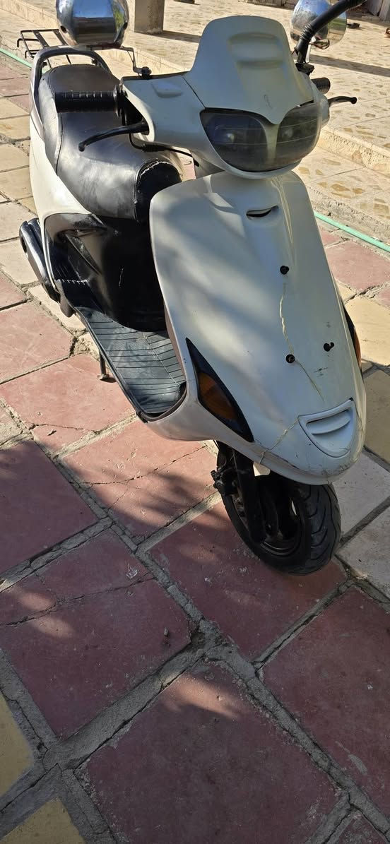 سلام عليكم فراشه فحل دسك للبيع 
الدراجه احله من الصوره سعر خاص
هاذه رقمي ***********
