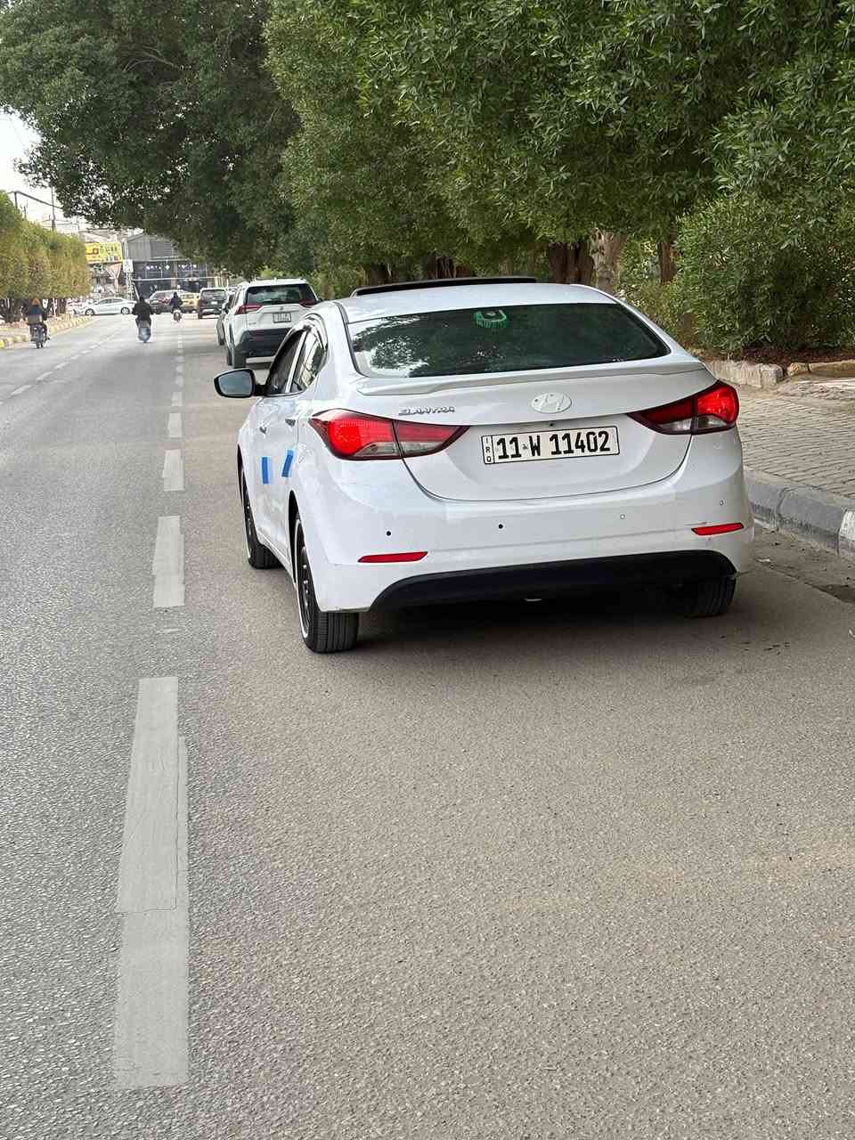 ٠سلام عليكم الانتره 2015 خليجي فول موصفات 1/1 سياره جاهز كامله كير وحداديه ومكينه وتبريد وتدفاء تخم تاير جاهز على 24 حبيها السياره بيها قطعه وحده صبغ فقط مكينه 1800 دوش تبريد قطعتين مرايات شفط السعر 118وبيها مجال سنوياه لل30 تحويل مباشر العنوان كربلاء رقم الهاتف***********
