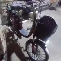 بايسكل شحن • بطاريات نص عمر • الرمادي