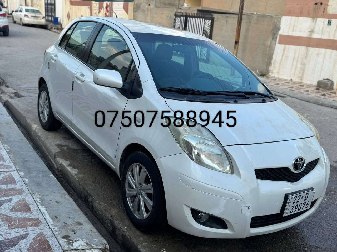 تويوتا يارس موديل 2011 زؤر خاوينة بة ناوي خؤمة هةموو شتي نويية تةنها نيو دةرگاي سبوغة هيجي تري نية سعري 88$ زم *********** أربيل, العراق
