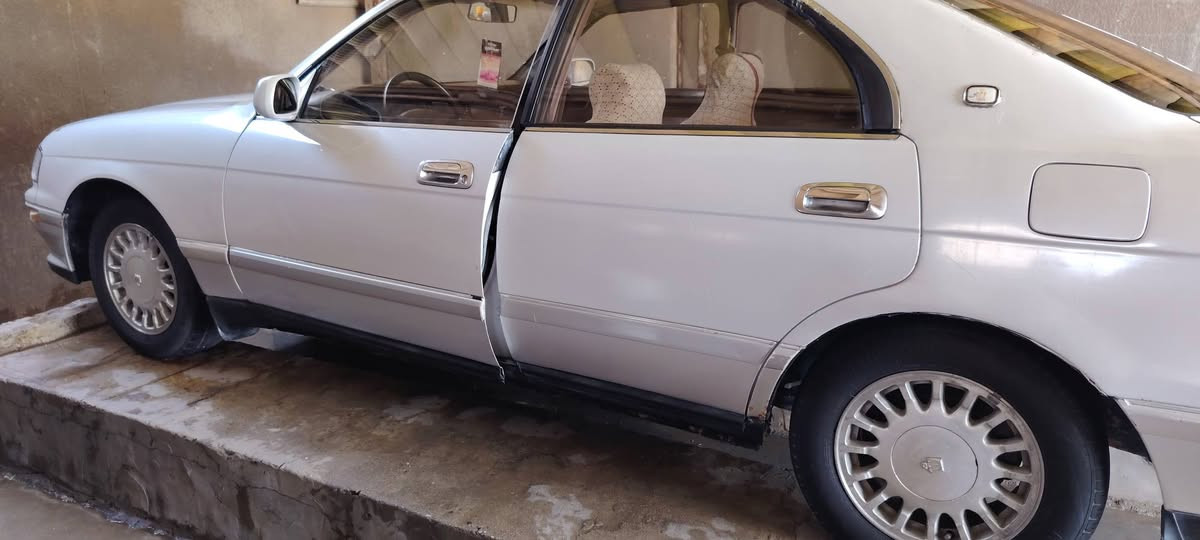 السلام عليكم
سياره بطه موديل 94 كير مكينه جديده تخم تاير جديد تبريد ثلج كهربائيات كله شغاله  رقم بصره مشروع. وطني
سياره حلوه السعر 50 وبيه مجال
للاستفسار الاتصال على ***********.    ***********
