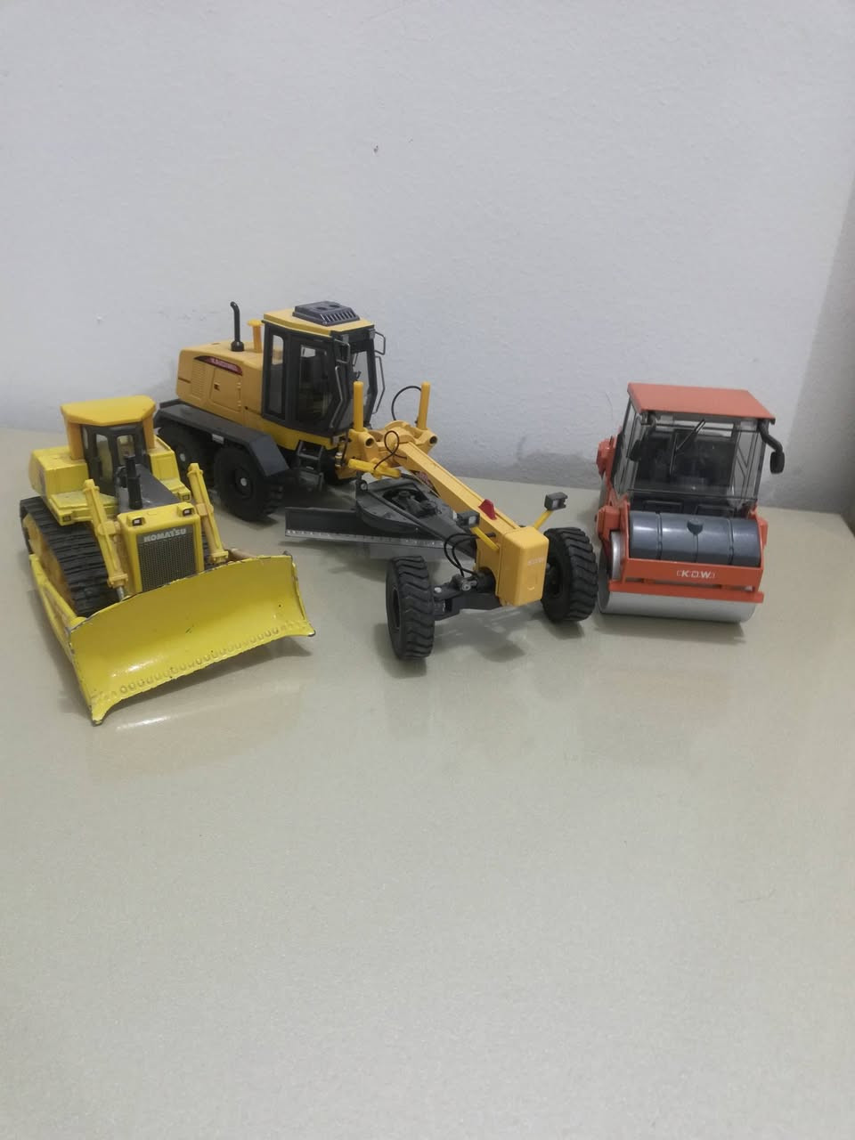 سلام عليكم مجموعة نشايات للبيع سعر 100الف يوجد توصيل ***********
