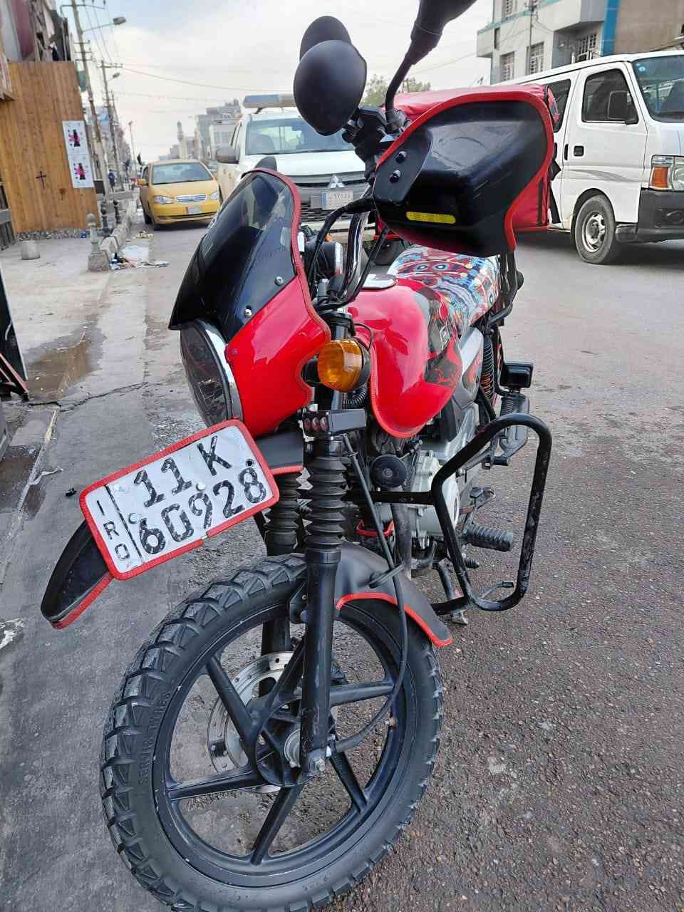 بوكسر 22 رقم بغداد دراجه نضيف بمعنى الكلمه تجي او اشوف بعينك مجفته مره وحده *********** صاحب الدراجه مكلف بل نشر السعر مليونين او 200 بي مجال
