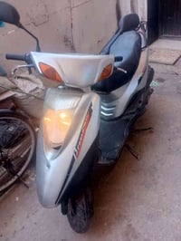 هاي  الدراجه للبيع   مواصفات  الدراجه ابريز موديل 2017 دراجه حلوه بيهه...