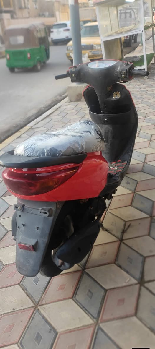 بريس للبيع مكينه مفتوحه كهربائيات شغاله سلف وهندر السعر 400 وبيهه مجال قليل مكاني قلعه سكر ***********
