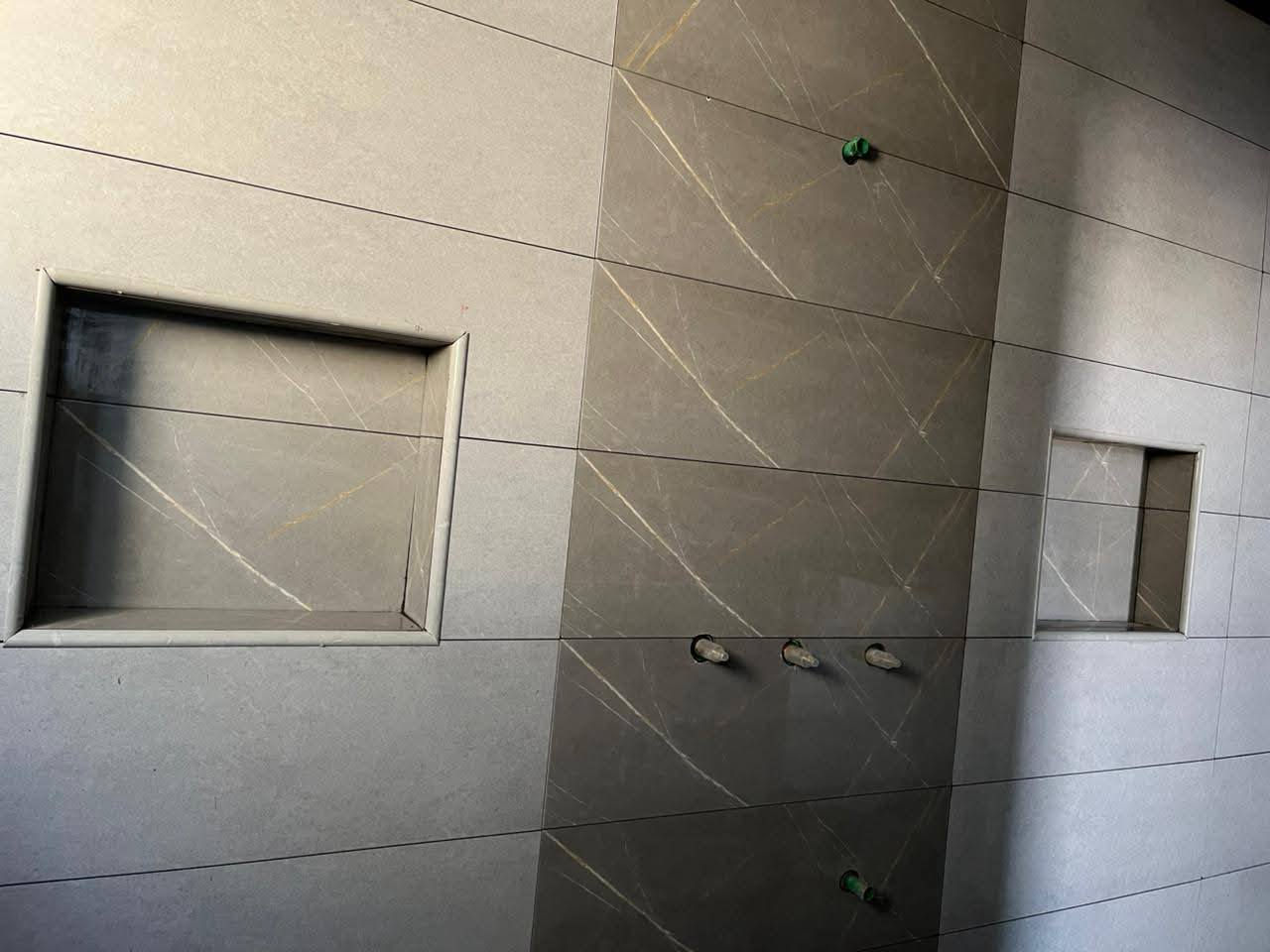 ‏سلام عليكم خلفة سيراميك جدران أرضيات مرمر￼ بورسلين بايات شغل درجة أولى بغداد***********
