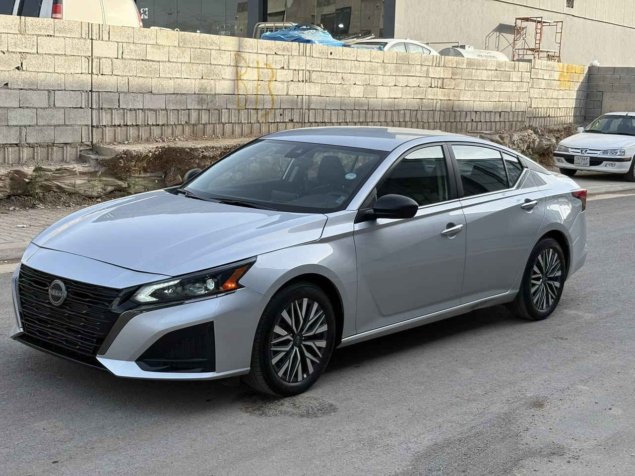 نيسان التيما 2024
مواصفات SV : بصمه , تشغيل عن بعد , رادار امامي وخلفي وبالمري , كشن كهربائي , 28,000 ماشيه

جاملغ و البنيد صبغ بدون دواخل
راديتر و غاز و تبريد شركة
كير ومحرك وحجر وكهربائيات مكفول
السياره ماشاءالله كلش جديده ونظيفه
بدون رقم يترقم على اقليم

واتساب : ***********
