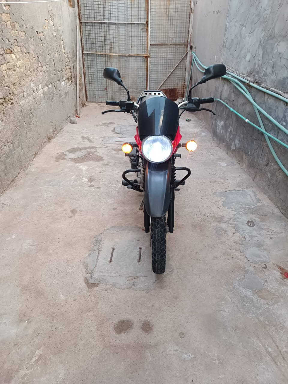 بوكسر رقم انكليزي تحويل ثاني يوم مديل 23 عنواني تنومه سعر 25000 وبيه مجال رقم راعيه  ‏7838588963‬‏0


**إذا كنت صاحب هذا الإعلان وتريد حذفه لأي سبب، رجاءا أرسل رسالة إلى الدعم الفني**