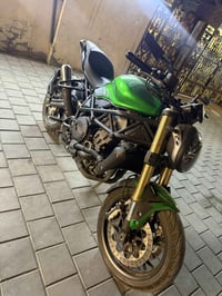 بنلي 752 زيرو النايلون بعدها بيها  abs فجوج برمبو الدراجه رقم وسنويه ا...