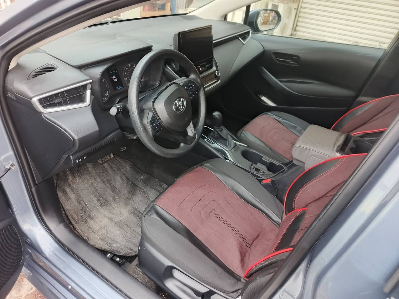 للبيع سلام وعليكم كورلا 2024 سياره حره بدون رقم فحص موقت وارد أمريكي سياره غرق مياء امطار كفاله و جديده  مواصفات Le معروفه تحكم ستيرن حساسات بيه مواصفات حلوه ماشيه 27 الف السياره جديده  السعر 150 وبيها مجال قليل لشراي رقم هاتف ***********
*********** عنوان البصرة
