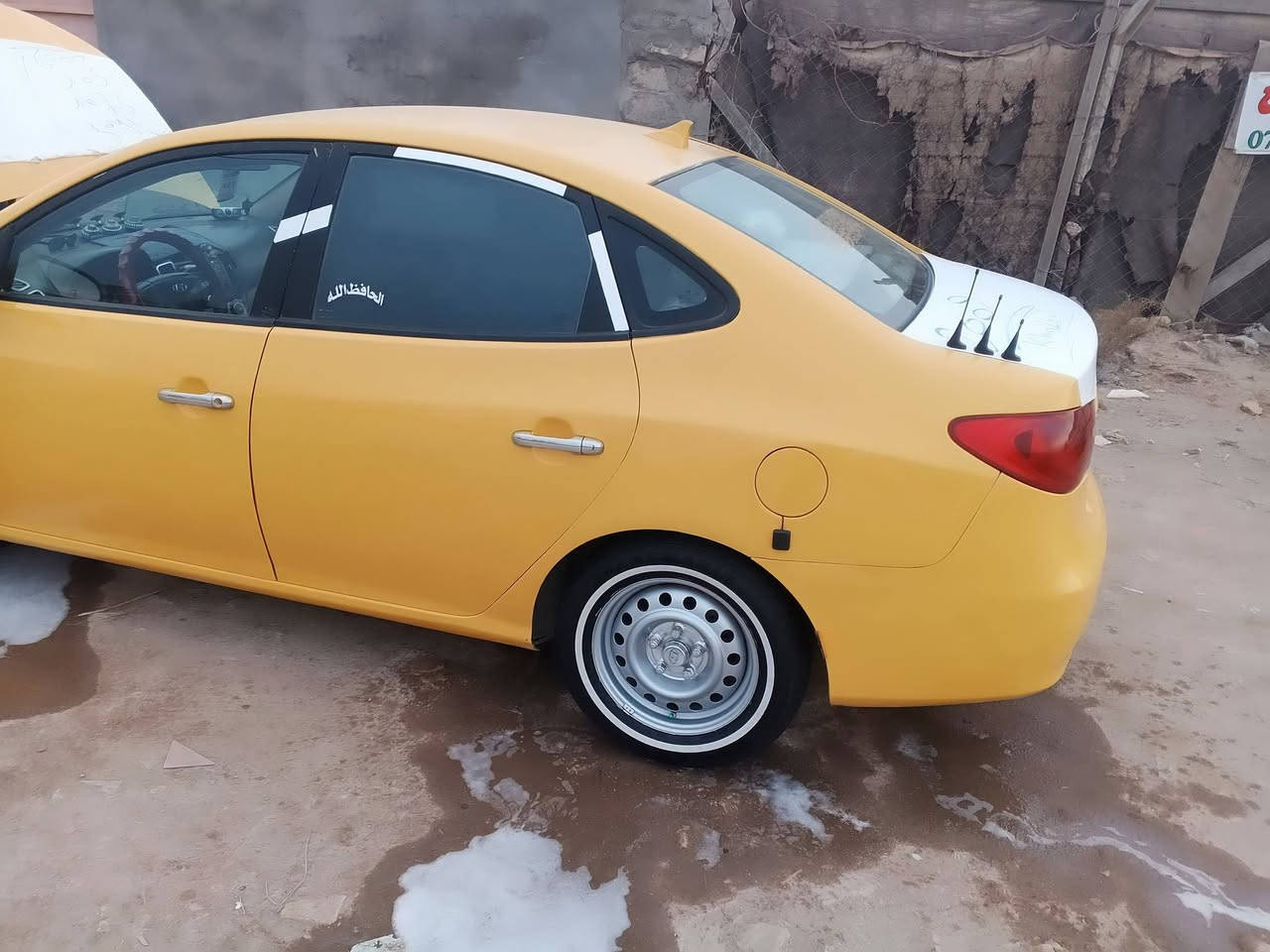 سلام عليكم النترا مقدس للبيع سيارة جديدة وجمبازية وارد امريكي مكينة 2000 سيارة جديدة مال جناي تبريد ثلج 🥶 هورن  تقسيم سوباية بيها هواي كماليات بيها جاملغ امامي وشرط سونار سيارة نضيفة تحويل ثاني يوم شرط سنويا جديدة صاعدة هزة وبلعافية عل ياخذها تحكم سترين شاشة لمس كامرة تحكم تاير باتري جديد سعر 97 وبيها مجال لشراي بيع فقط الموشراي يدعيلنا برزق ❤️ واسف عل اطالة ***********
