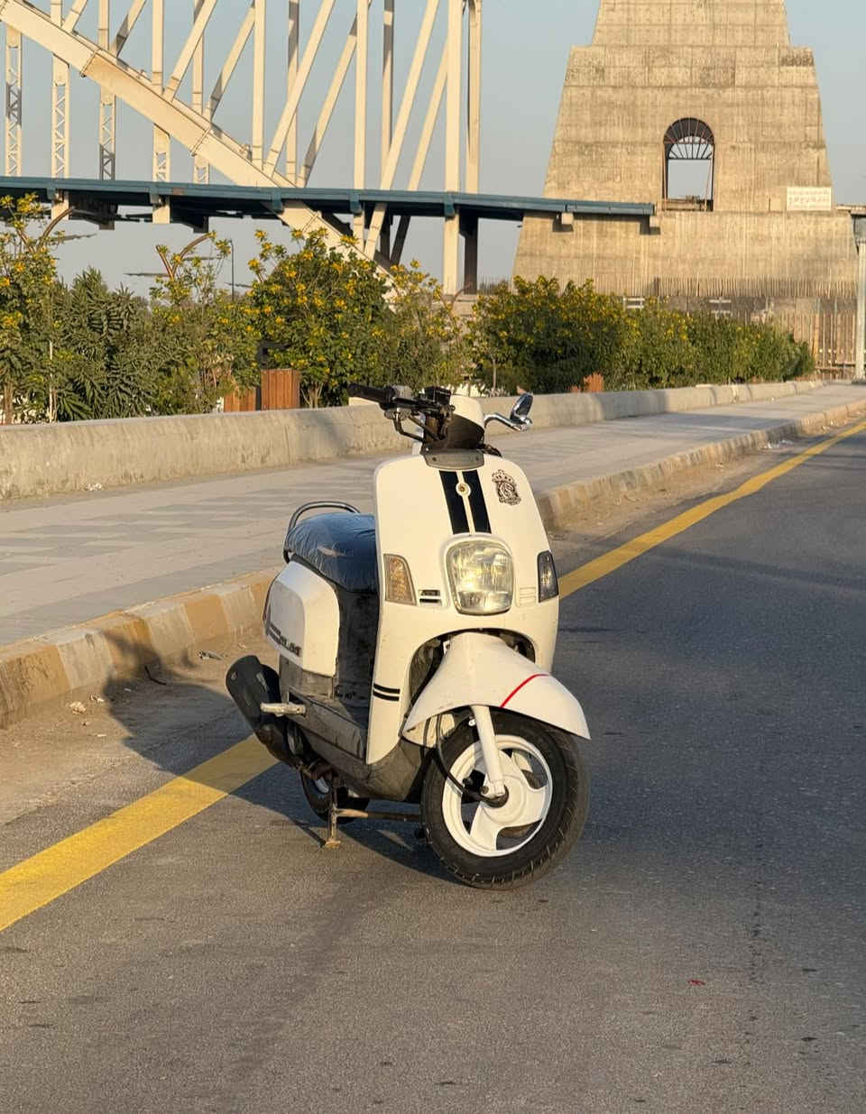 سلام عليكم
ماكس بوليسي للبيع 🛵
كفاله عامة مختمه ختم واحد وي لمكينه ماصاله هواي من طالعه
مكاني ناصريه مركز استفسار ***********
