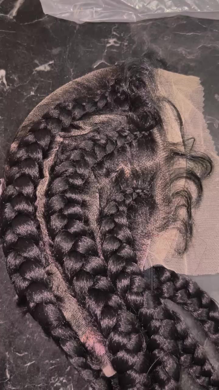 باروكة ضفاير سعر 25 😍🔥


**إذا كنت صاحب هذا الإعلان وتريد حذفه لأي سبب، رجاءا أرسل رسالة إلى الدعم الفني**