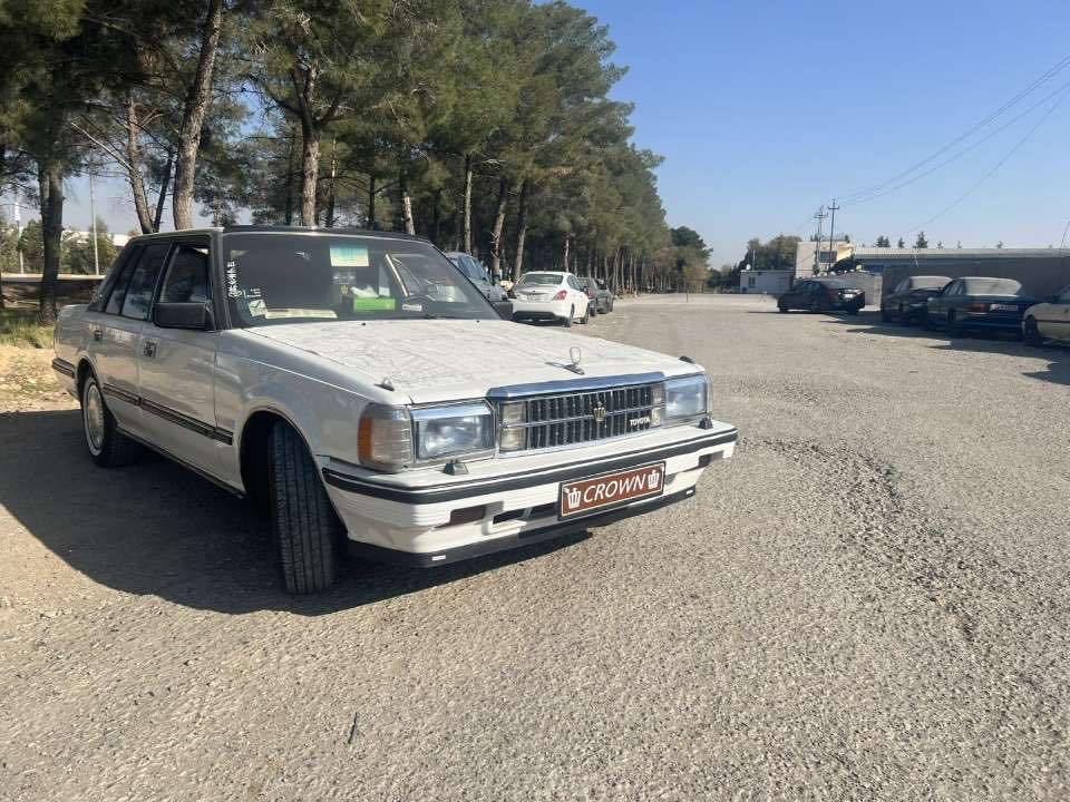 ئاڕمی پلاستیکی سلێمانیە خرامەبەشەرت مەکینەی 3هەزارئەڕنەبە تەبریدی مەزبوتە دەعمی نییە سڵایتە مۆدێلی ٨٦ته قه و ره قه به شيرت سه ياره كه جوانه له ره سمه كه جؤن بو روبه رو جوانتره هه مو شتيكى به شه رت له سليمانم تكايه جوابى كؤميت ناده مه وه ره قه م ته لفون  ***********
