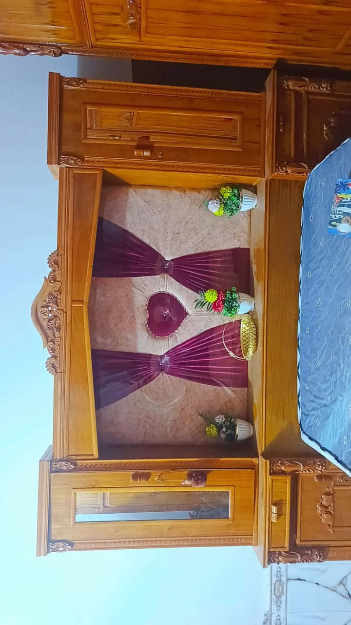 السلام عليكم غرفه تزكام درجه اولى صاج شغل عراقي الأصلي للإستفسار الاتصال ***********
