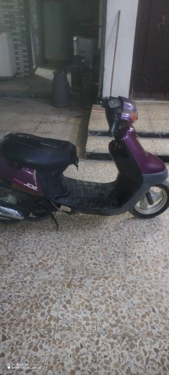 دراجه ذبانه بطه لبيع شغاله عوزه بس ستان وبيه وصل السعر ٢٠٠ عنوان العماره حي الثوره هاتف ***********
